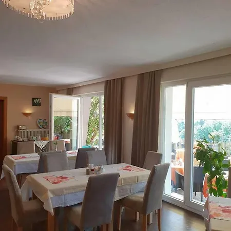 Pensionat Krakolinig 3*